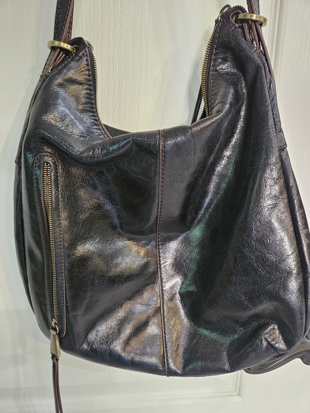 HOBO Black Leather Shoulder Hobo Bag brasslike Hardware - Picture 4 of 5